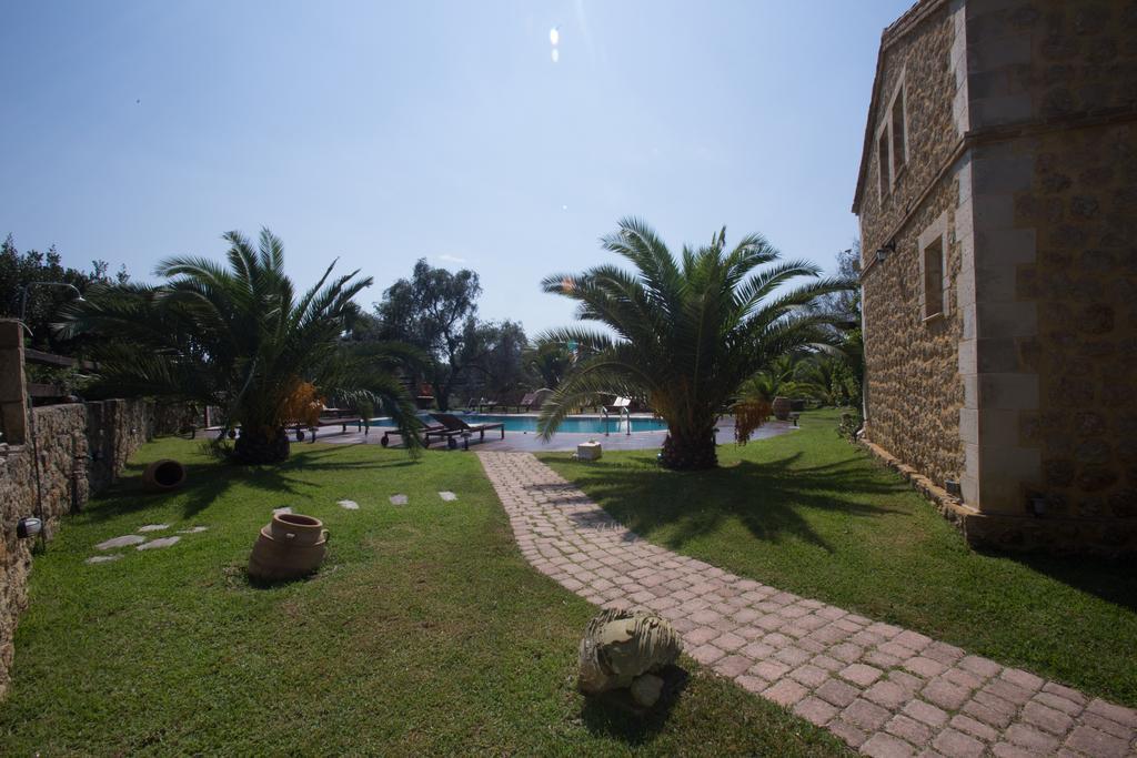 5 Stars Villas Svoronata Exterior photo