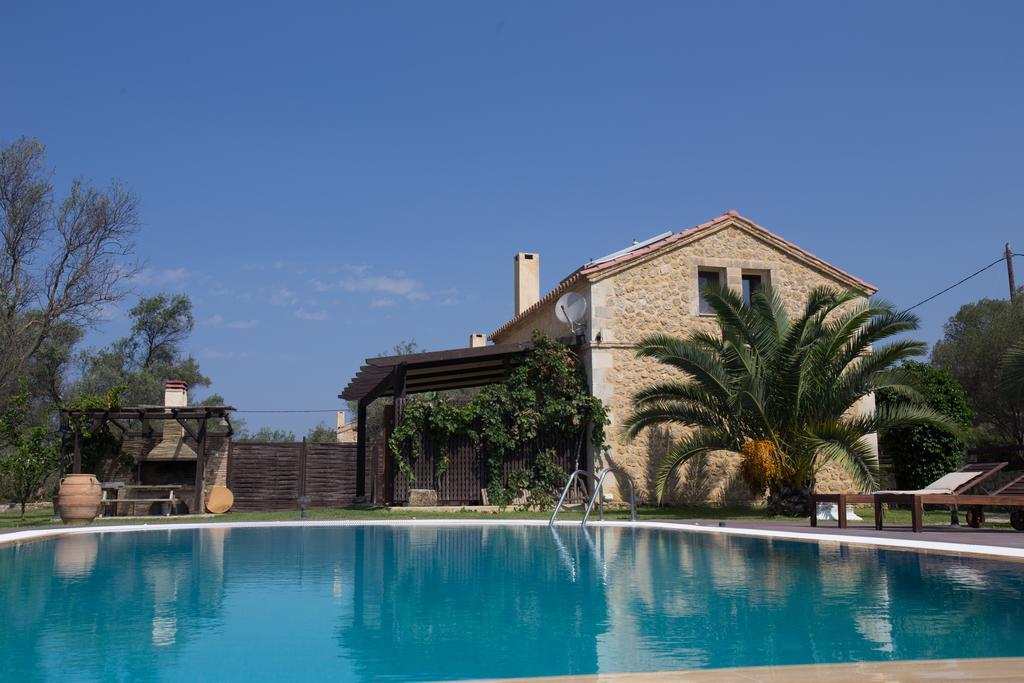 5 Stars Villas Svoronata Exterior photo