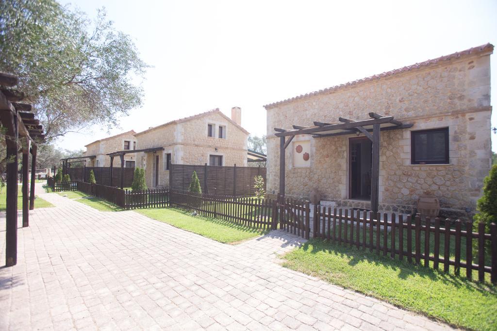 5 Stars Villas Svoronata Exterior photo